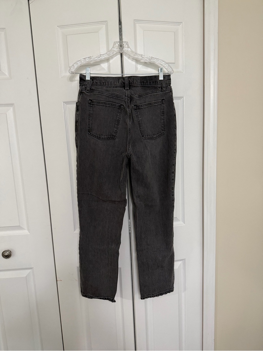 The 90s straight ultra high rise jeans